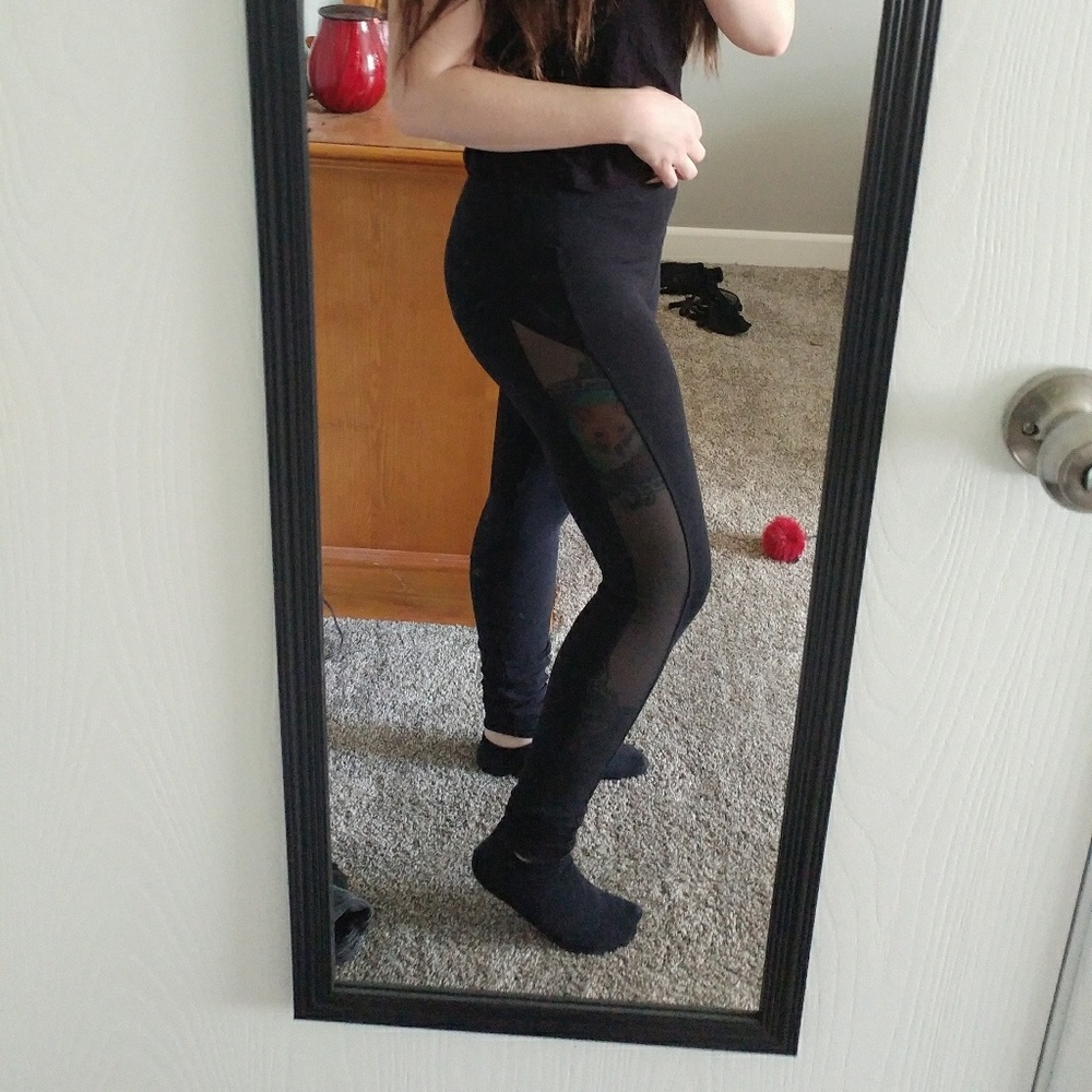 Forever 21 Mesh Athlethic Leggings